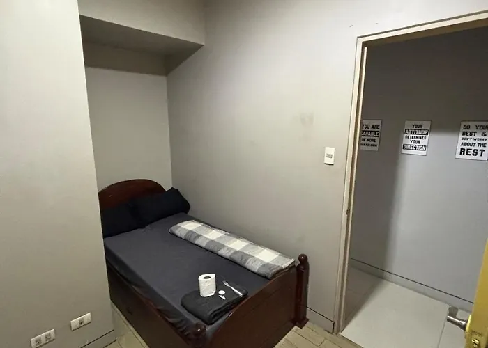 Cozycation - 3br In Manhattan Parkview Cubao Manila