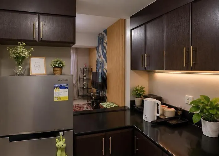 Cozycation - 3br In Manhattan Parkview Cubao Apartamento